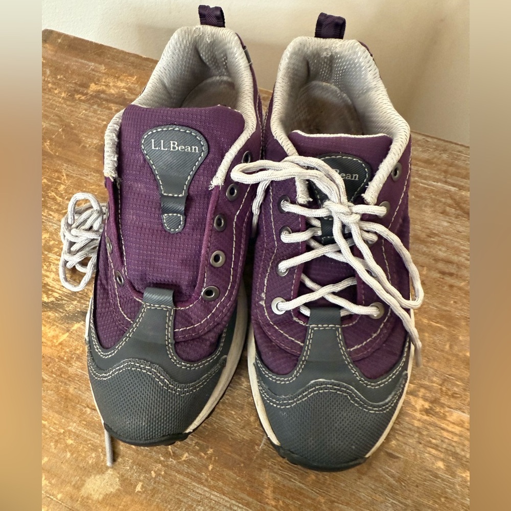 L.L. Bean Hiking Walking Shoes Purple and Gray Sneakers Women Sz 8 - Picture 1 of 9